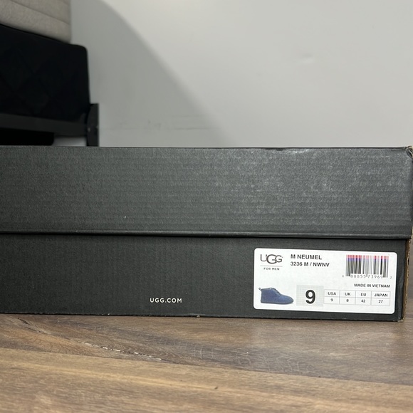 UGG MEN NEUMEL SIZE: 9 - Picture 7 of 7